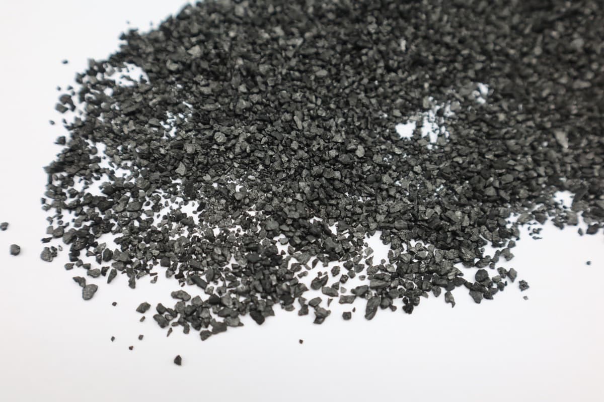 Industrial grade activated carbon pellets with high CTC value for gas phase adsorption