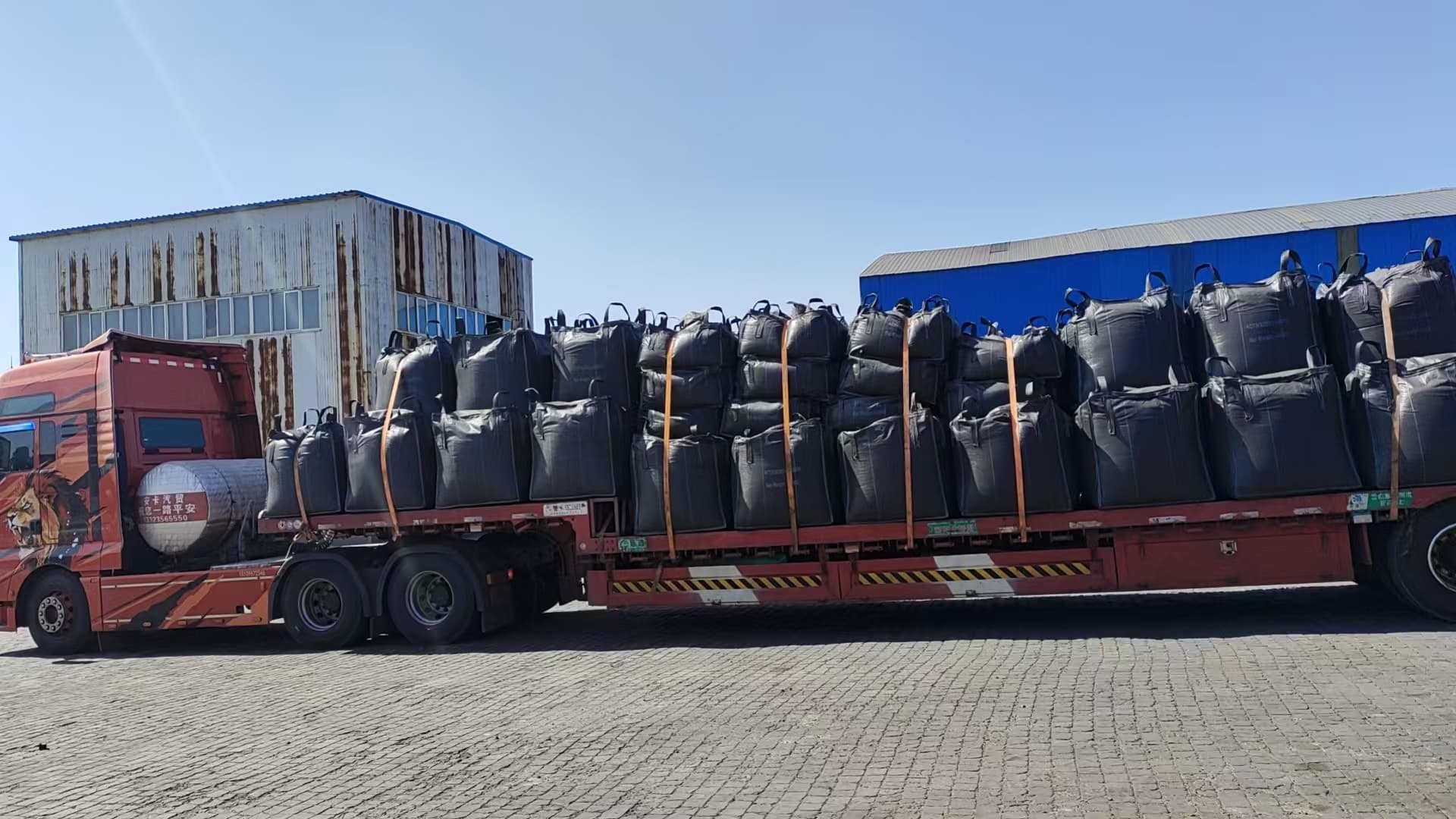 112 tons of KOH-impregnated pellet activated carbon loaded on trucks heading to Tianjin Port for Norway shipment