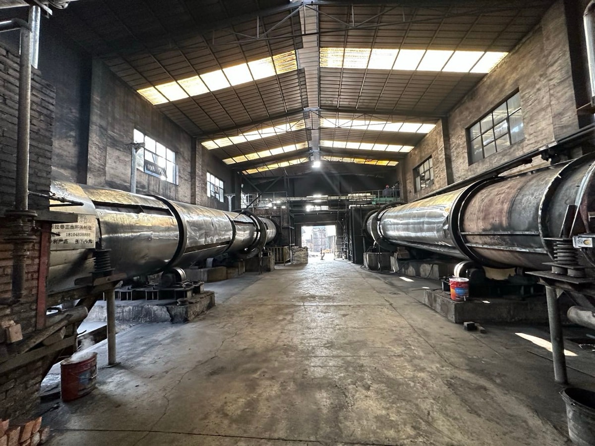 Hojee rotary kilns production workshop
